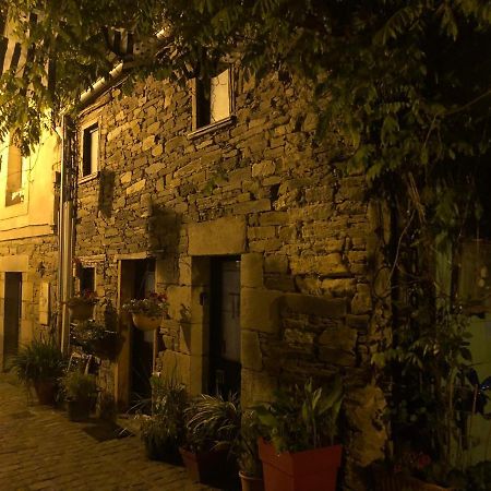 Au Coeur Du Quartier Historique Villa Lannion Eksteriør bilde